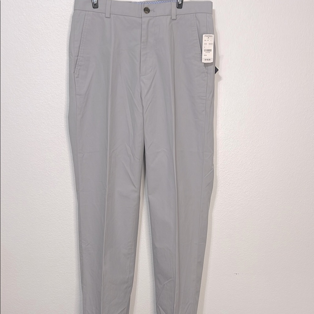 Brooks Brothers Men’s Gray Chinos Classic Straight-Leg Size 31 x 34 NWT